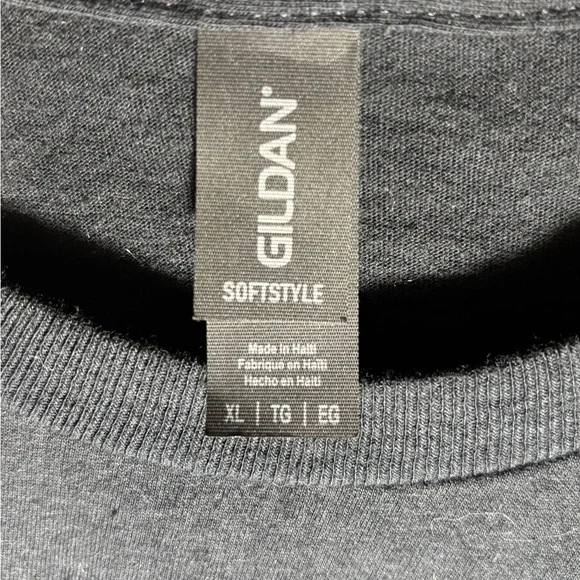 Trump Black Graphic T-Shirt with Bold Print size xL - Picture 3 of 4